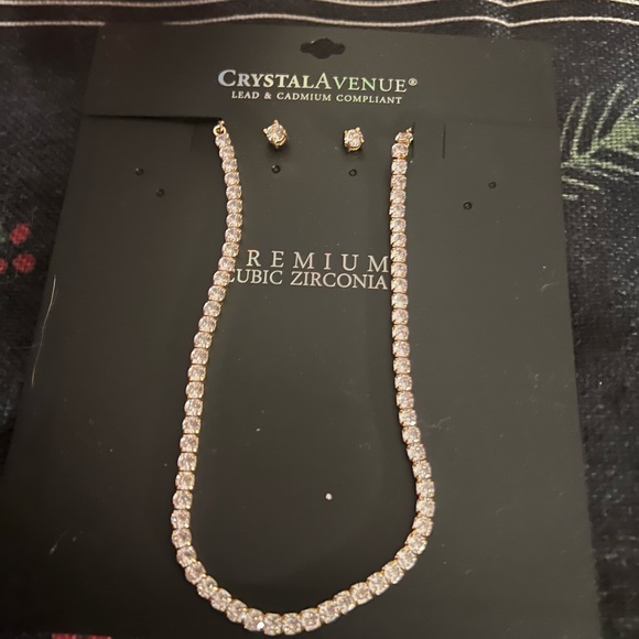 Premium Cubic Zirconia Necklace and Earrings - NWOT - Picture 9 of 12